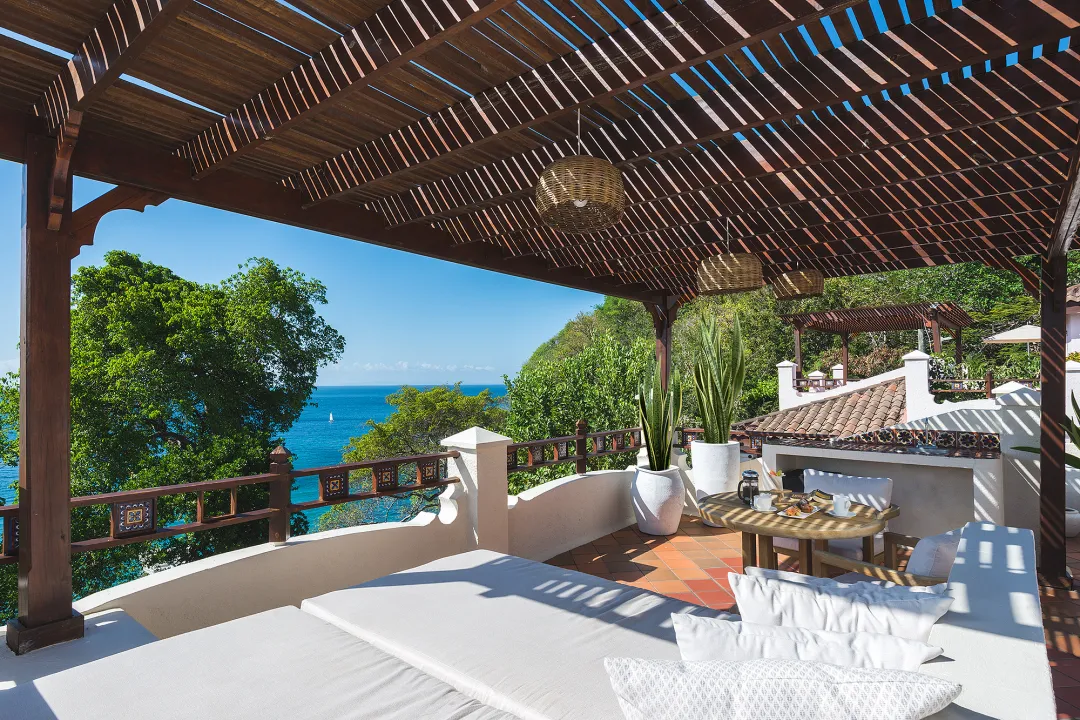 Cap Maison Resort - Balcony Lounge
