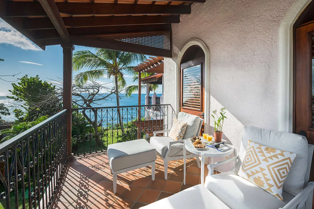 Junior Suite - Balcony Lounge with Sea View
