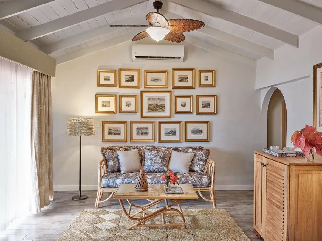 East Winds St. Lucia - Oceanfront Suite - Living Room