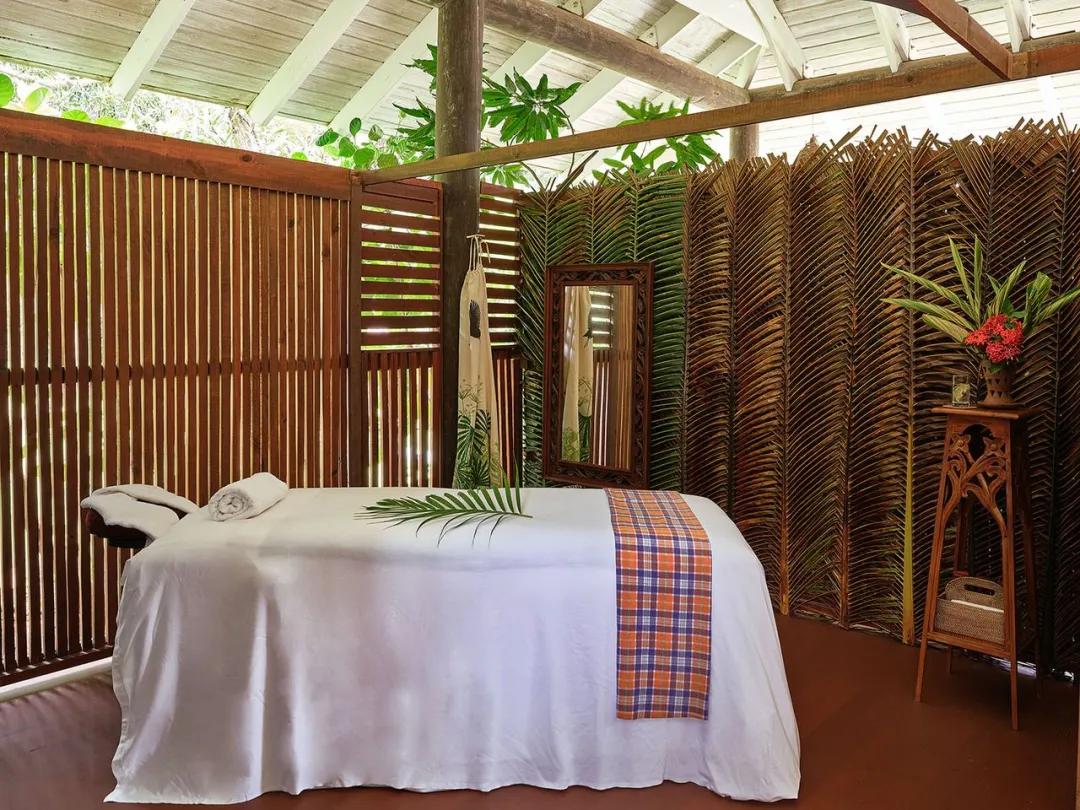 East Winds St. Lucia -Spa Beds
