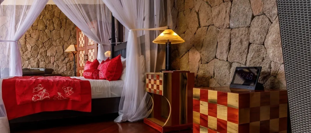 Sun Infinity Pool Sanctuary - Bedroom
