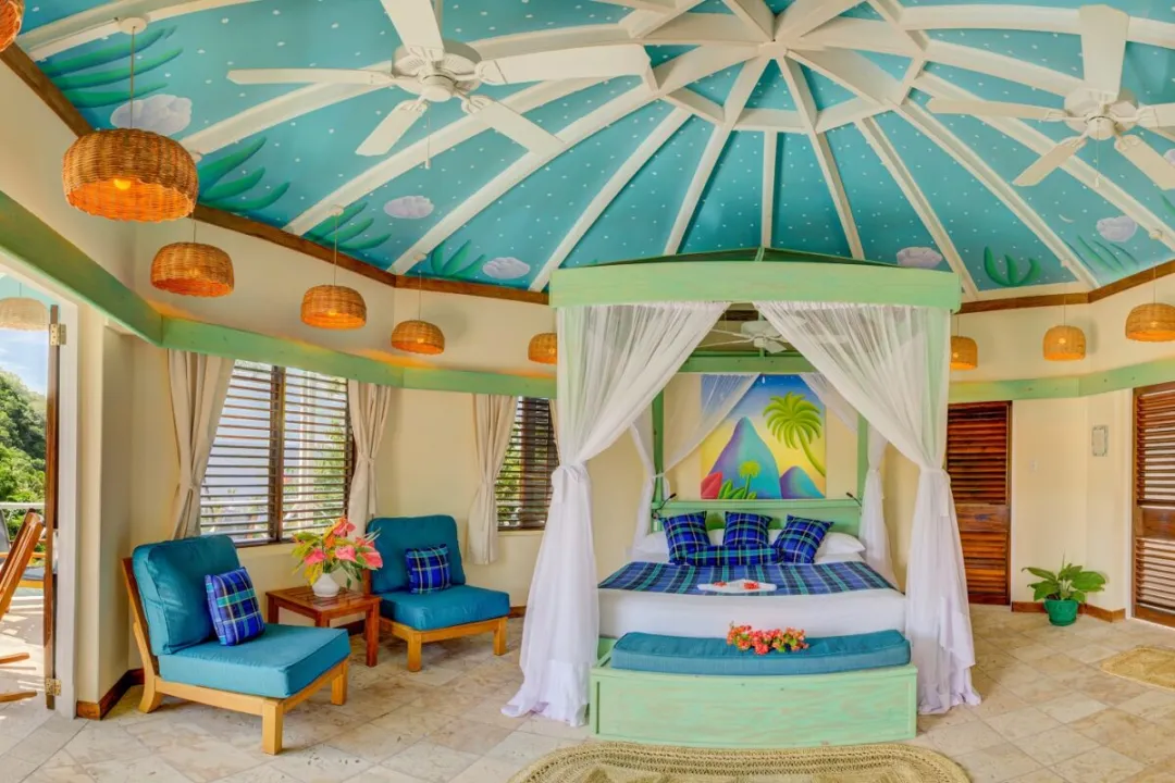 Superior Hillside Room - Bedroom View