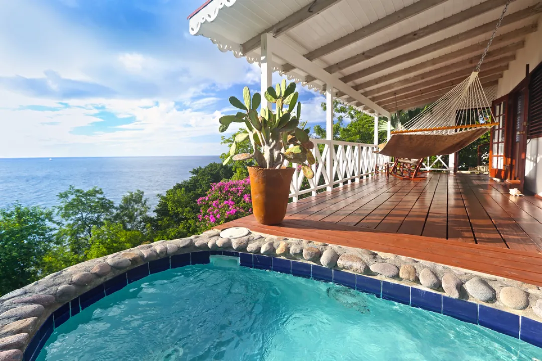 Ocean View Cottage with Pool - Pool with Sea View