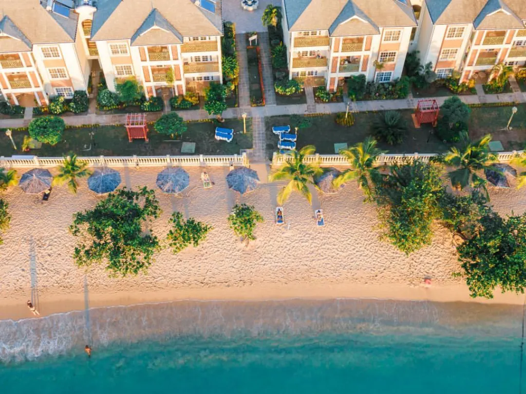 Bay Gardens Beach Resort & Spa