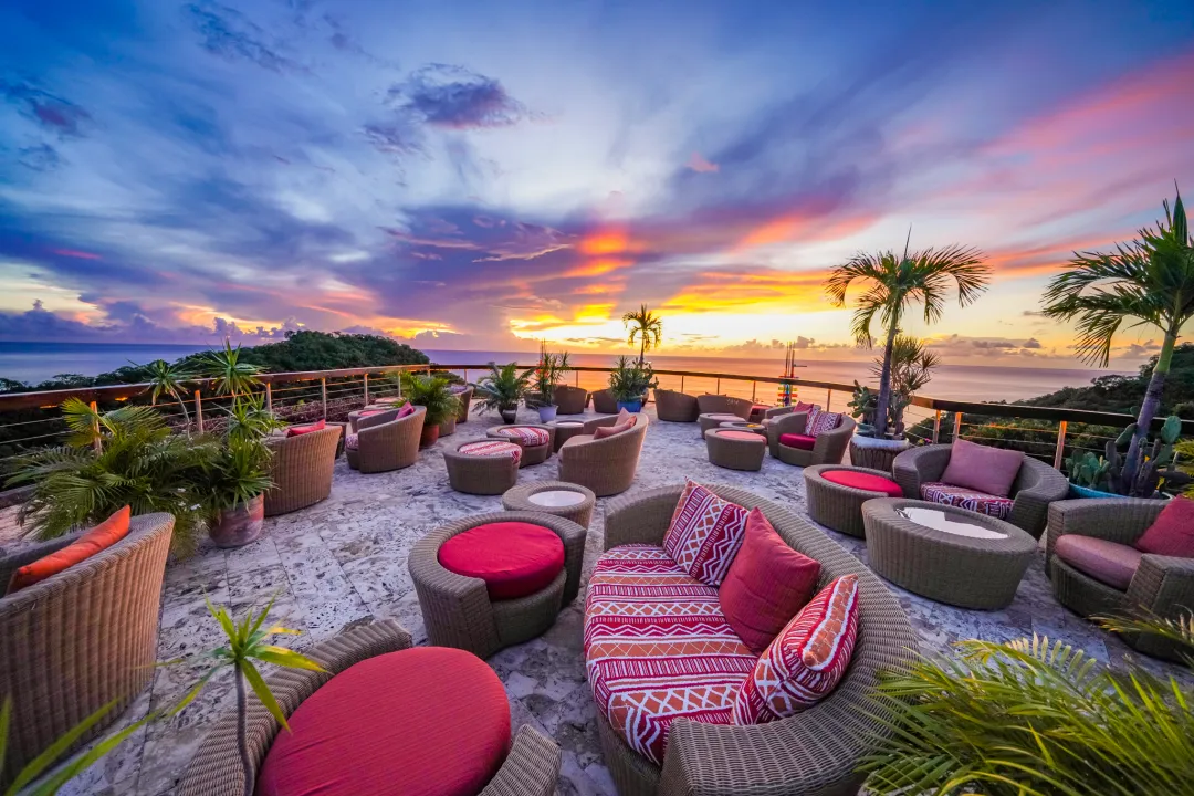 Jade Mountain - Celestial Terrace