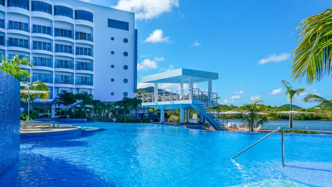 Harbor-Club-St-Lucia-Main-Pool
