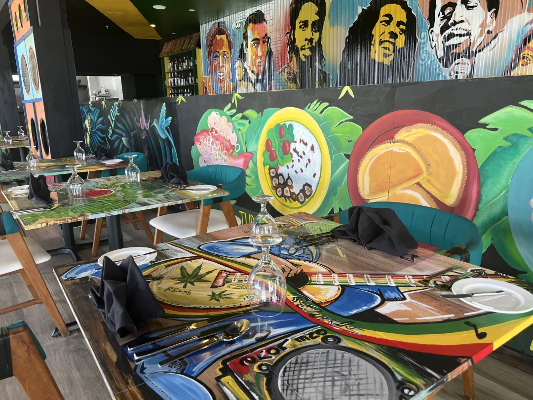 S Hotel Montego Bay - Roots Rock