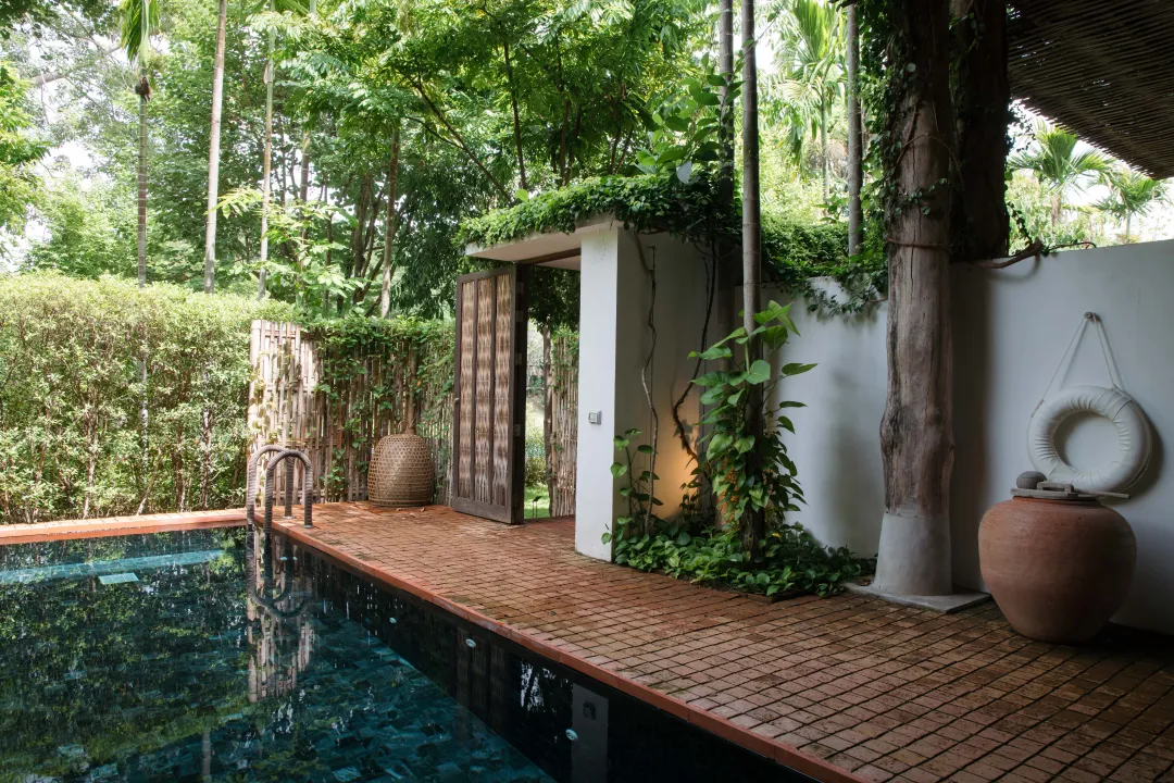 Raya Heritage - Kraam Pool Suite - Pool Detail