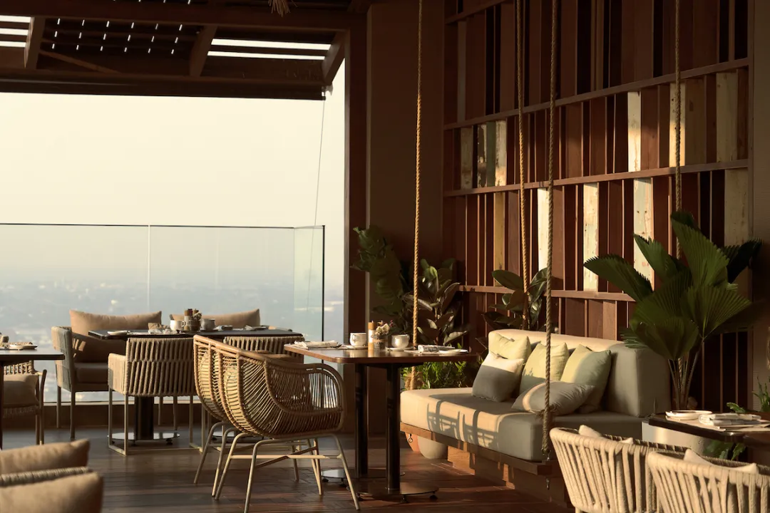 Ad Lib Hotel Khon Kaen - Seasons 27 Restaurant Interior