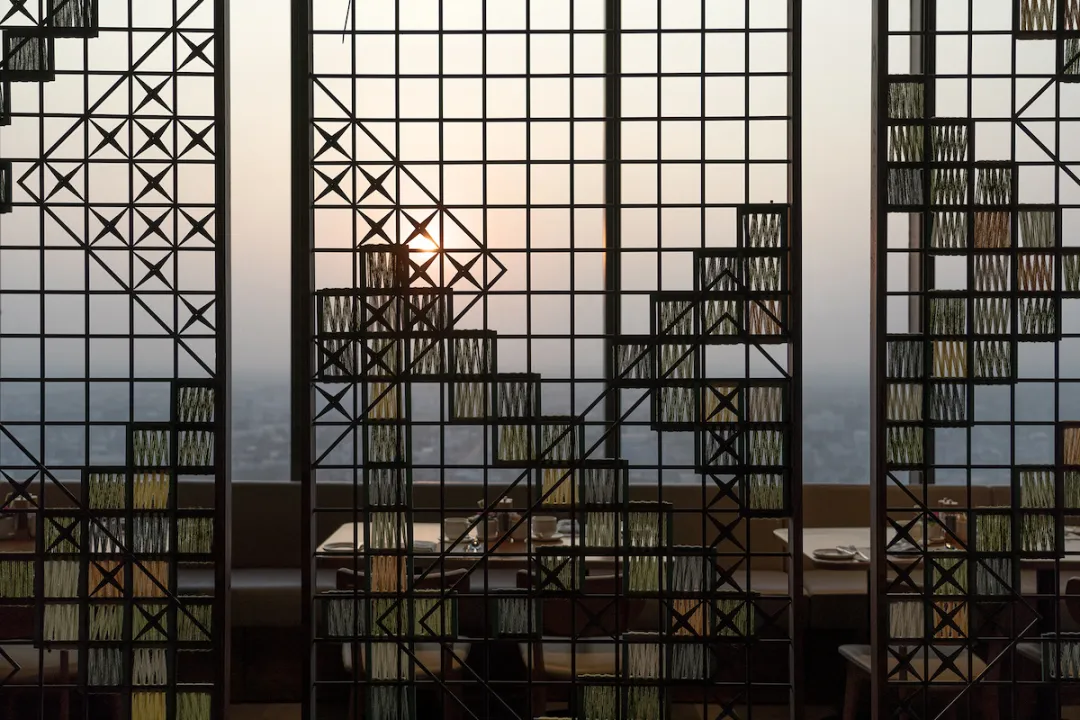 Ad Lib Hotel Khon Kaen - Seasons 27 Restaurant - Deco