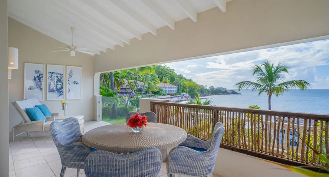 Luxury Suite - Balcony Lounge