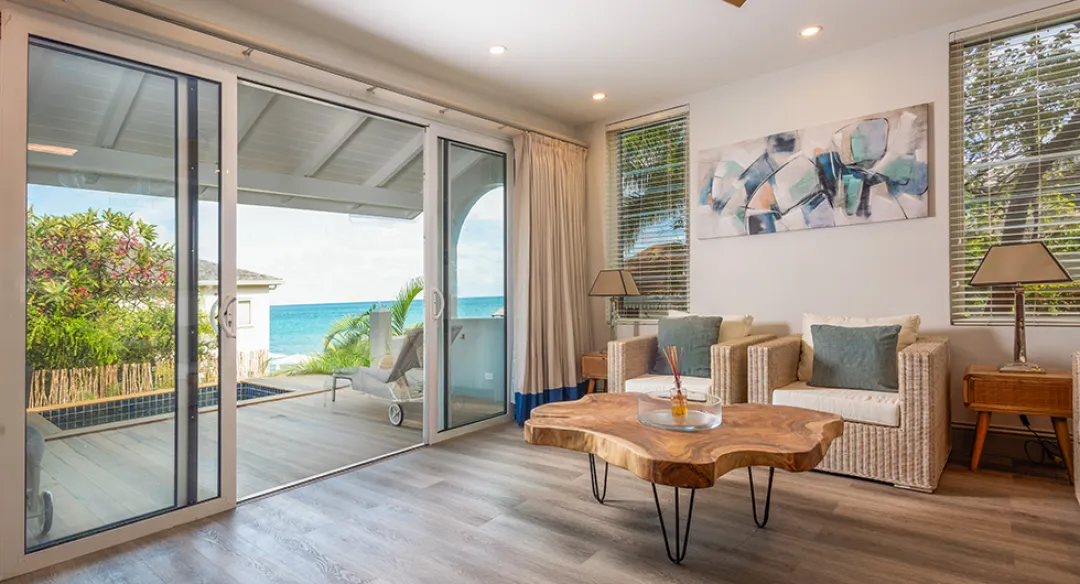 Two Bedroom Luxury Suite with Plunge Pool - Seating Aeria