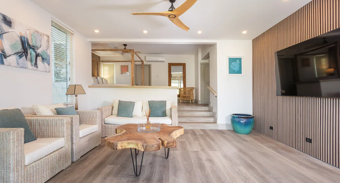 Two Bedroom Luxury Suite with Plunge Pool - Seating Aeria with View