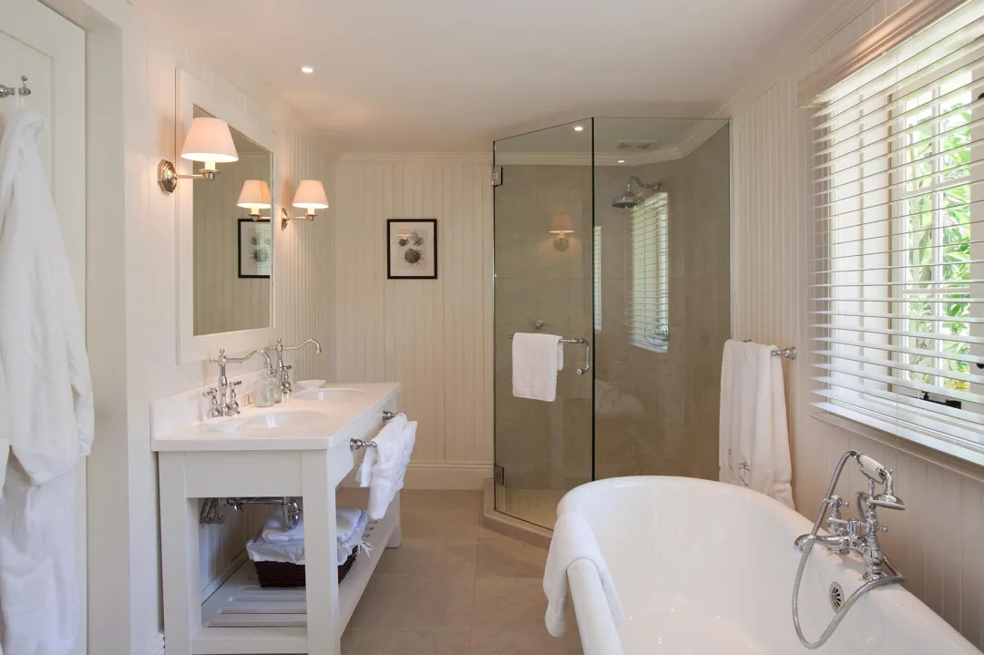 Three Bedroom Pelican House - Bathroom