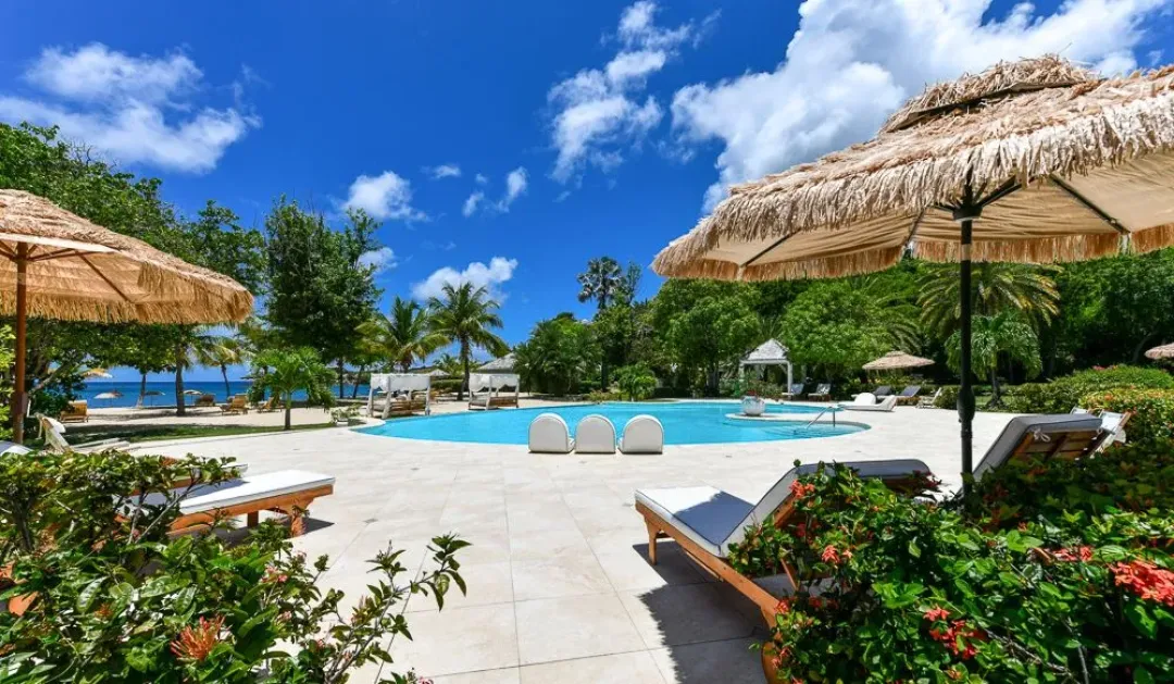The Inn at English Harbour - Pool with Sun Lounge