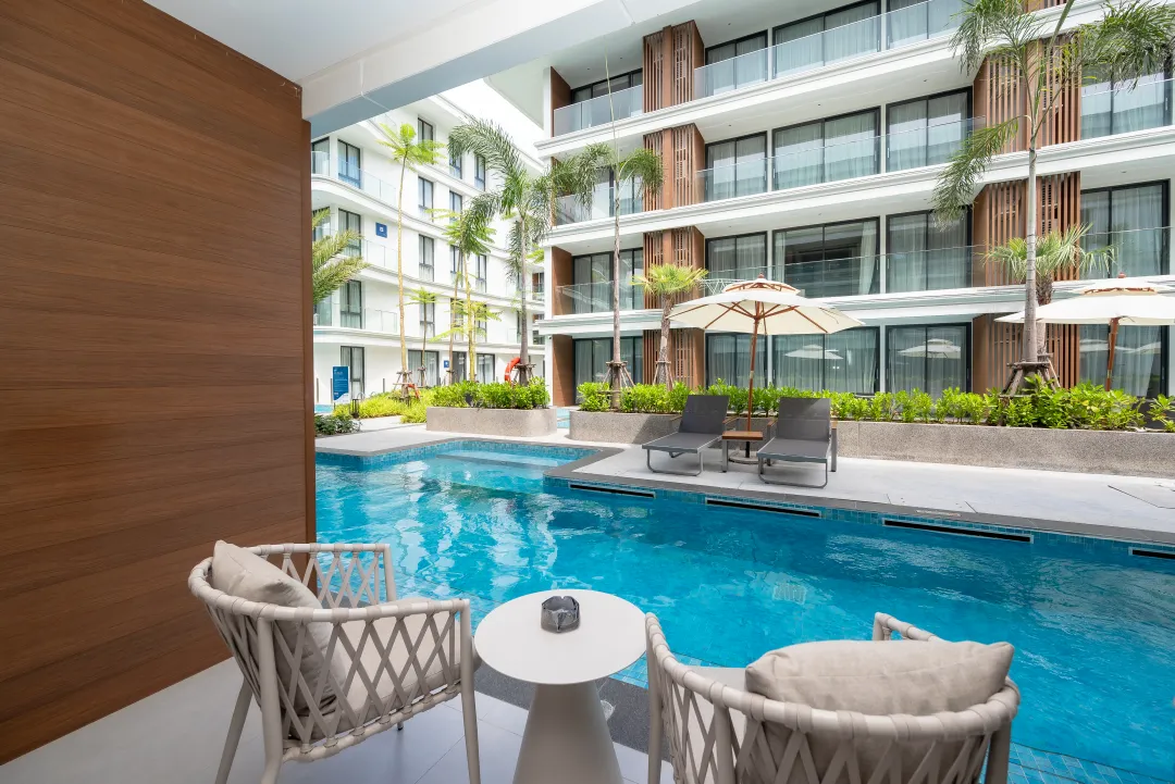 Kora Beach Resort Phuket - Premier Pool Access Rooms - Patio