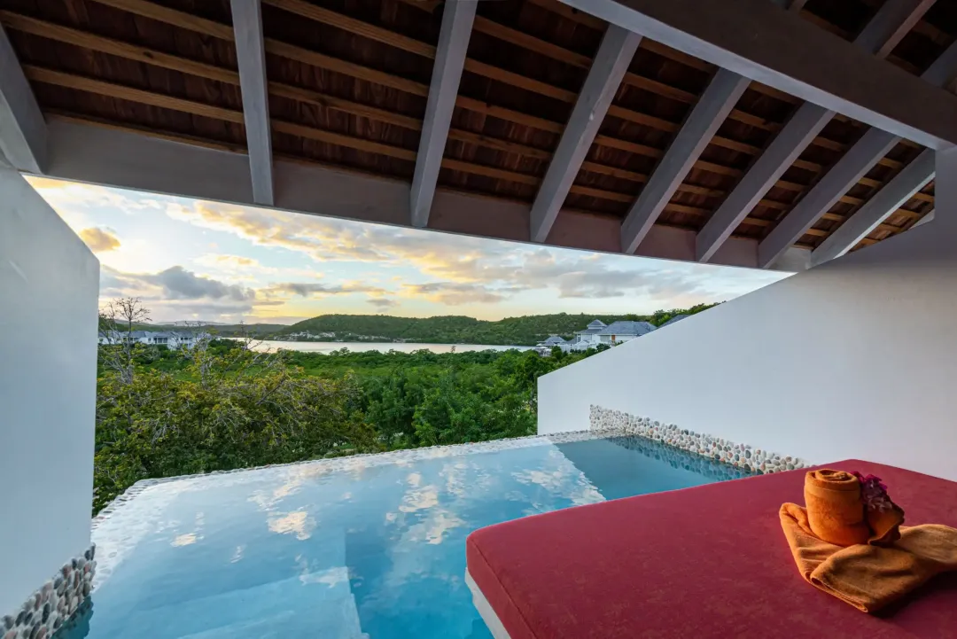 The Escape at Nonsuch Bay Resort - Rooftop Pool