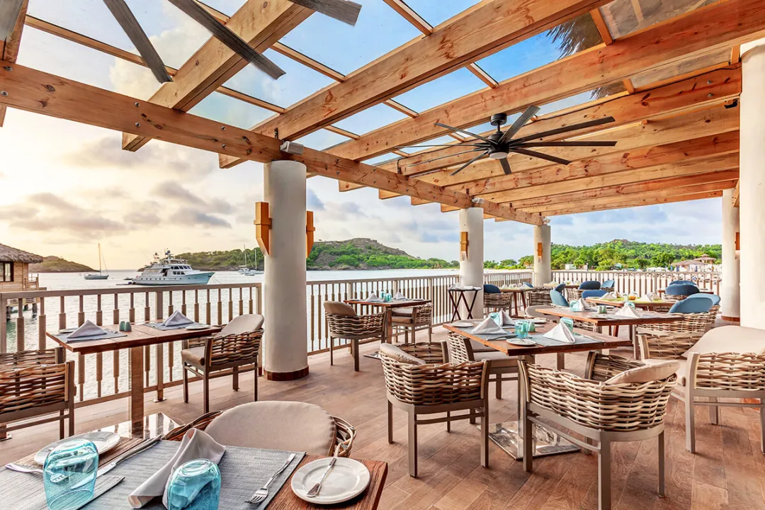 Royalton Antigua - Restaurant with Sea View