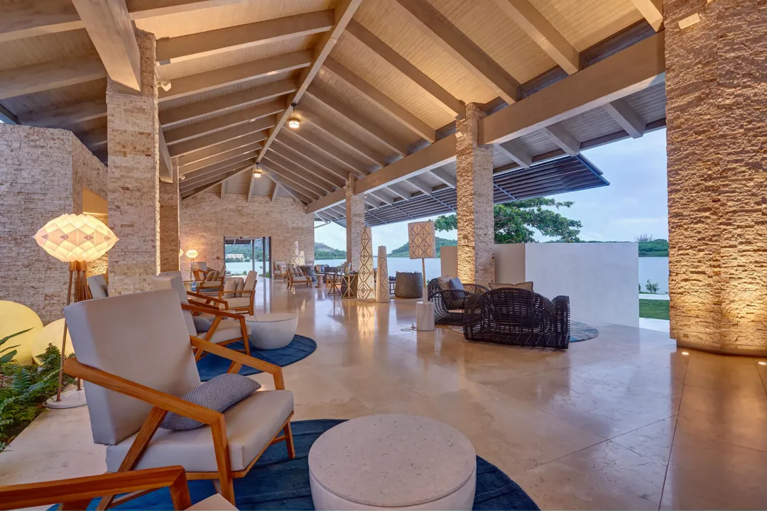 Royalton Antigua - Lobby