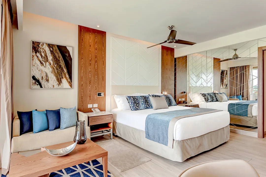 Luxury Junior Suite - Bedroom View