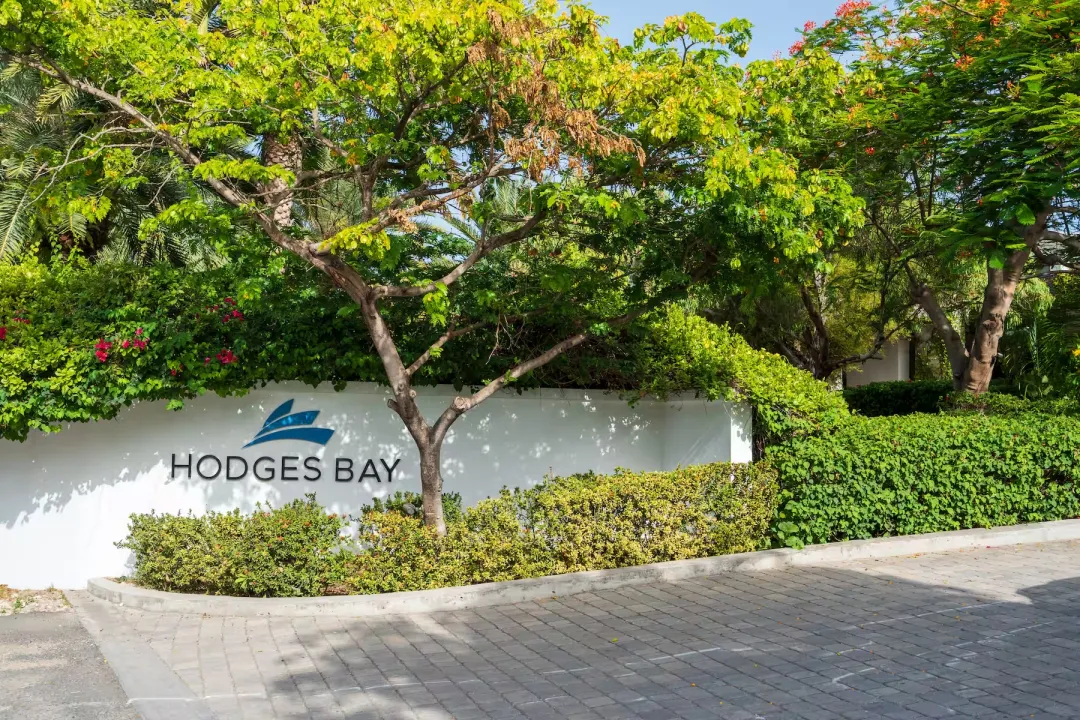 Hodges Bay Resort - Hotel View