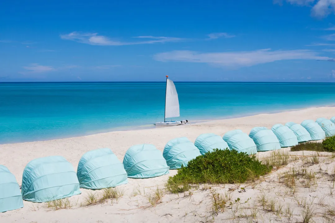 The Palms Turks & Caicos - Beach View with Sun Lounge