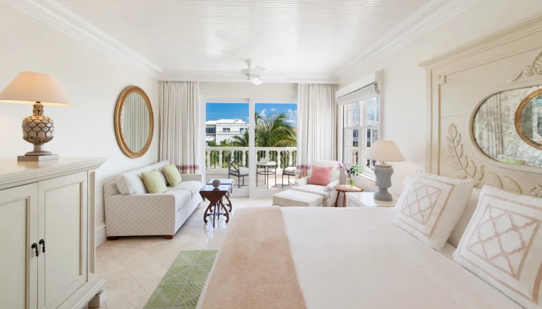 One Bedroom Deluxe Ocean Front - Bedroom