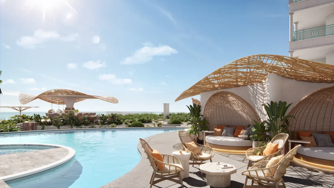 Plunge Pool Swim-Up Bar
