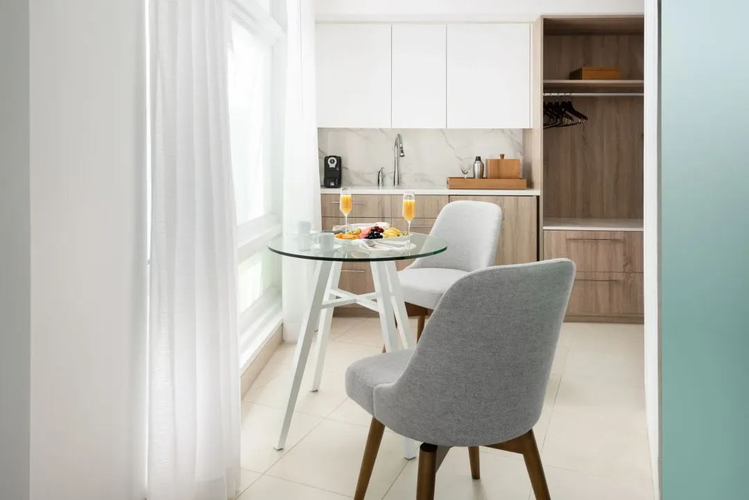 Ocean View Studio - Dining Aeria
