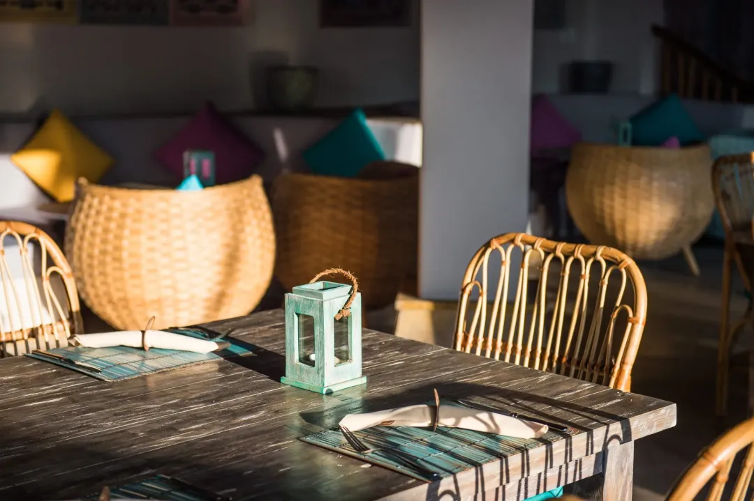 Sailing Club Mui Ne - Sandals Restaurant - Deco