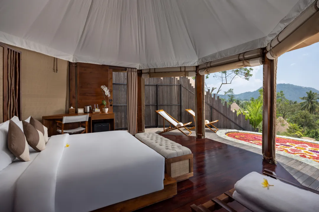 Luxury Pool Tent - Bedroom with Pool Access
