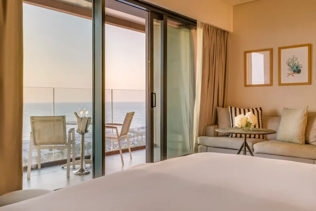 Movenpick Marjan Island - Superior Island Sea View - King Bed