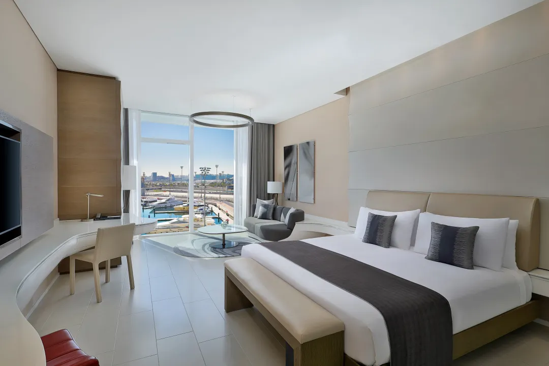 W-Abu-Dhabi-Yas-Island-Marvellous-room-King-Bed-View