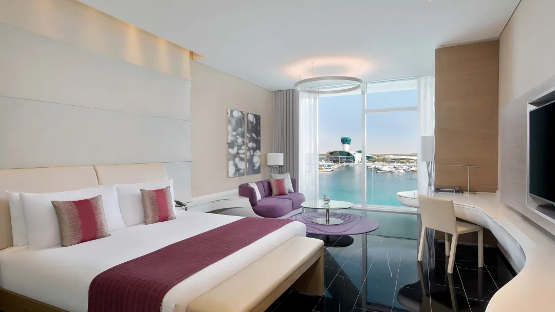 W-Abu-Dhabi-Yas-Island-Spectacular-Room-King-Bed