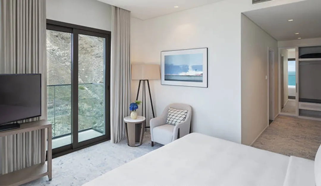 Address Beach Resort Fujairah - Executive Pool View Suite - Bedroom