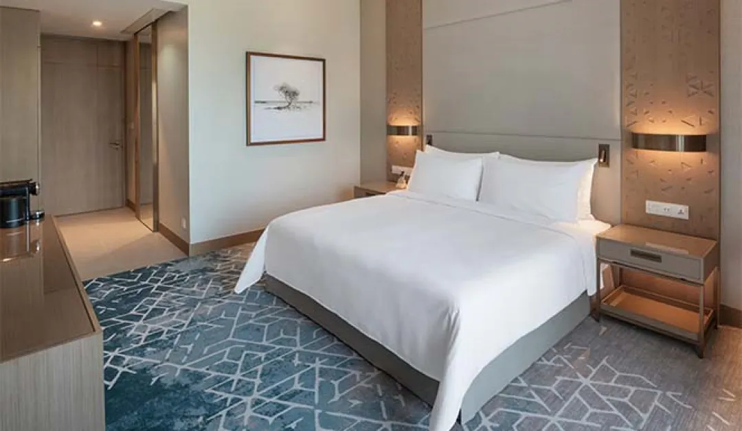 Palace Beach Resort - Deluxe City View - King Room