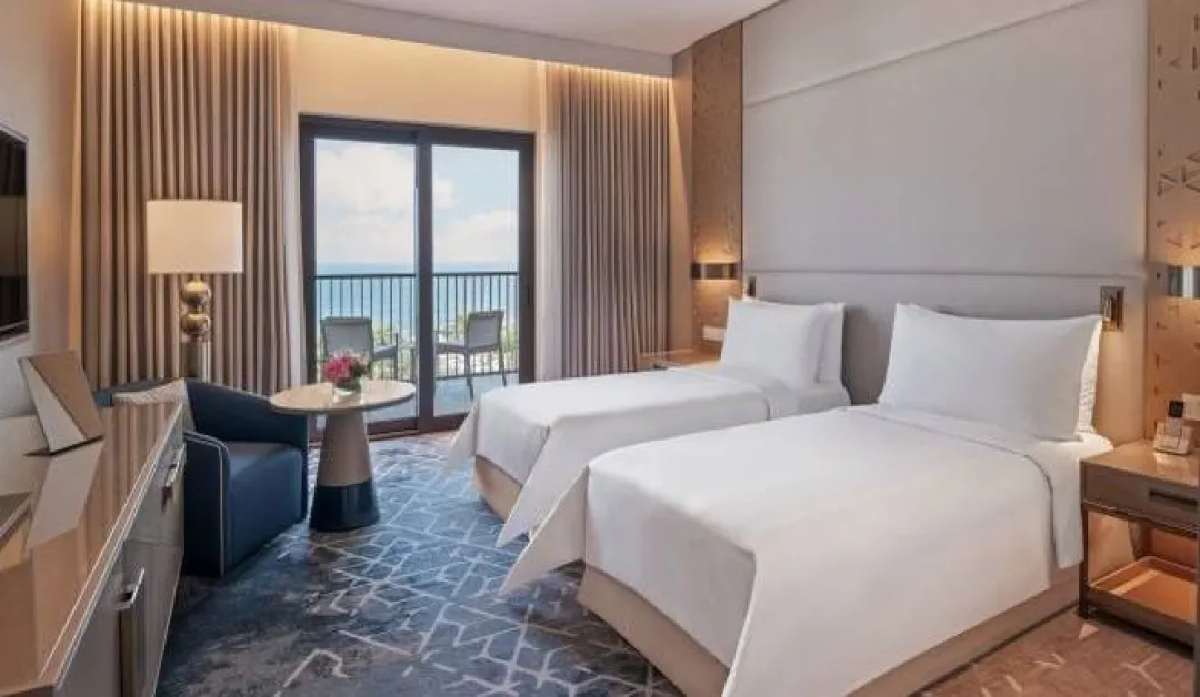 Palace Beach Resort - Ocean View Room - Twin Beds