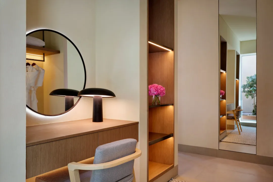 The Ritz Carlton Ras Al Khaimah Al Wadi Desert - Signature Pool Villa - Walk In Closet