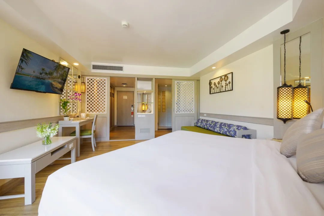 Kathathani Beach Resort Phuket - Deluxe Room - Detail