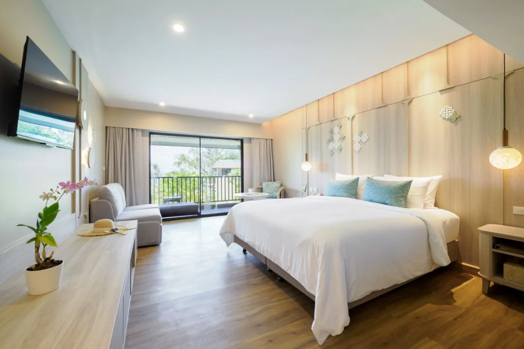 Kathathani Beach Resort Phuket - Deluxe Pool View Room