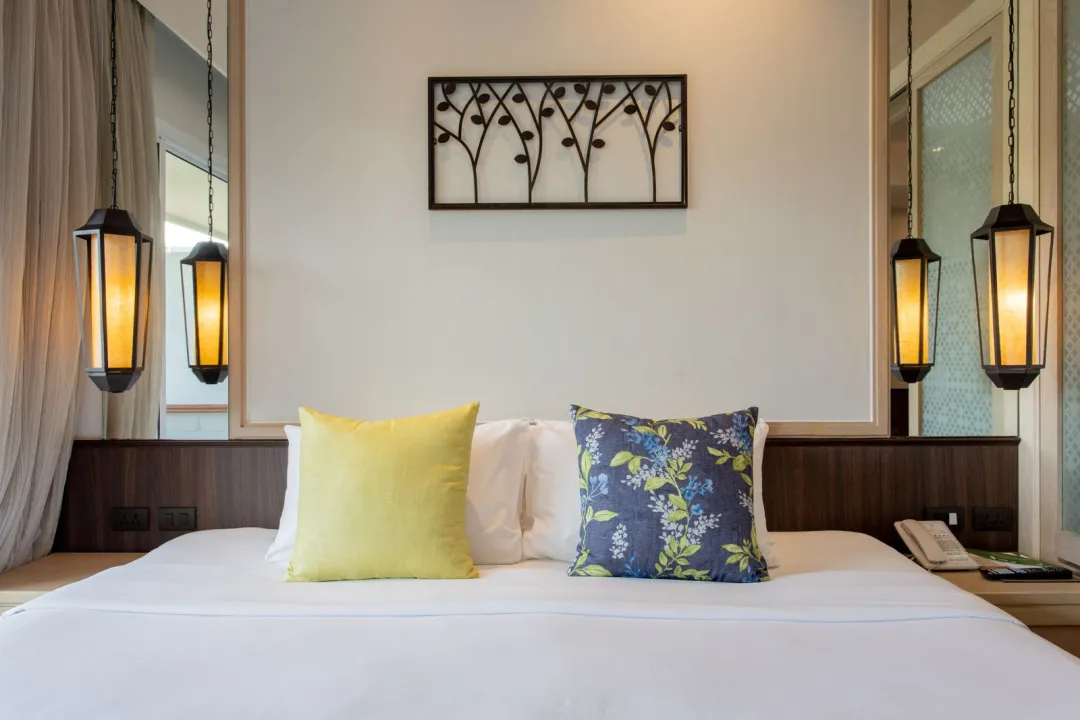 Kathathani Beach Resort Phuket - Grand Deluxe Room - Deco