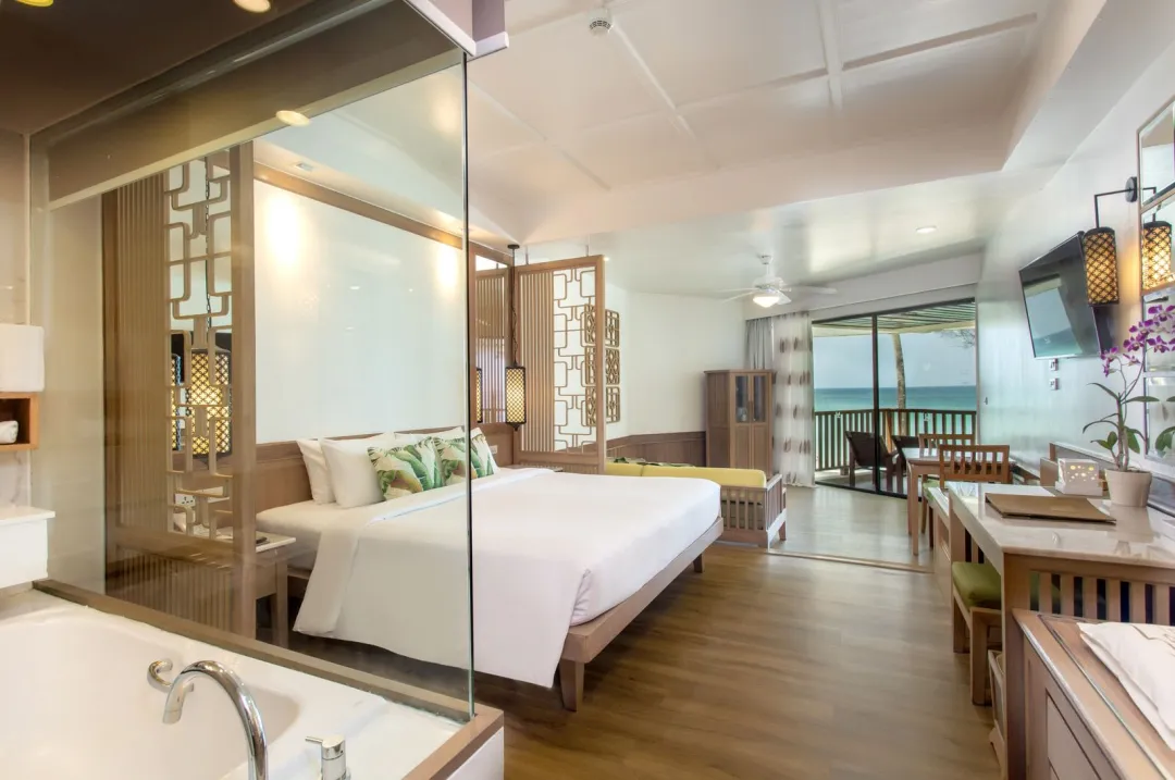 Kathathani Beach Resort Phuket - Junior Suite Oceanfront
