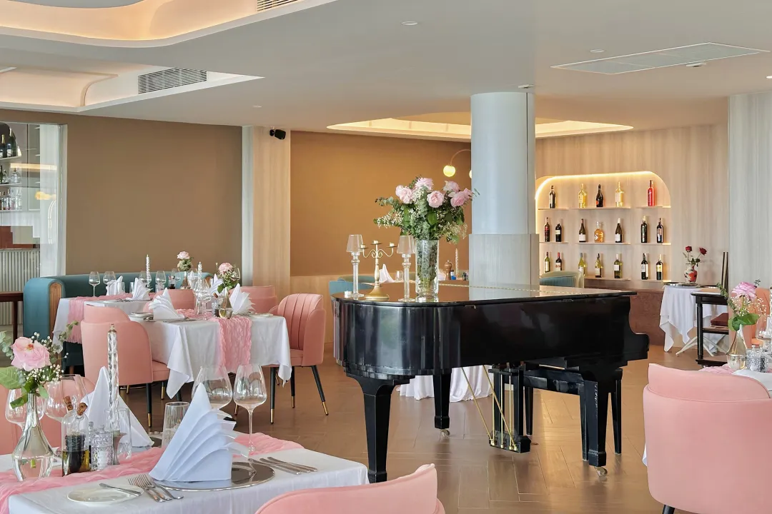 Kathathani Beach Resort Phuket - La Scala - Deco