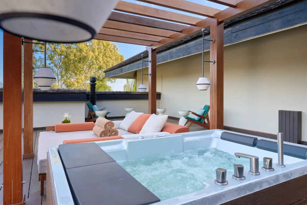 InterContinental Mauritius Resort Balaclava Fort - Duplex Suite - Jacuzzi