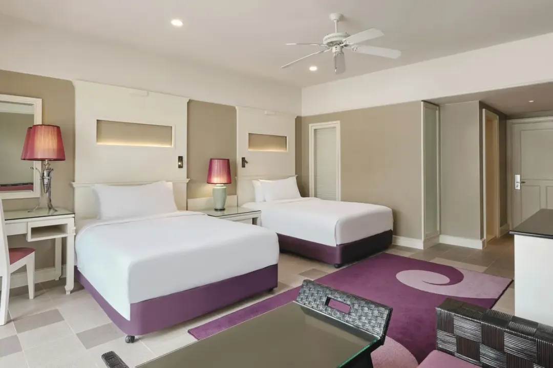 Angsana-Laguna-Phuket-Laguna-Beachfront-Room-Twin-Beds