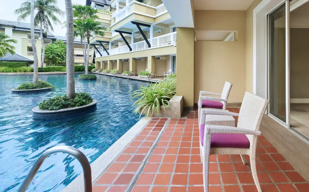 Angsana-Laguna-Phuket-Laguna-Pool-Access-Room-Terrace