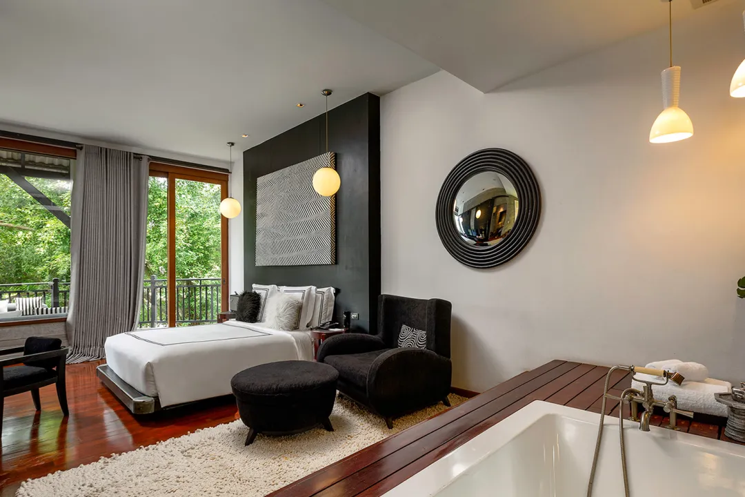 The Slate Phuket - One Bedeoom Pearl Shell suite - King Bed