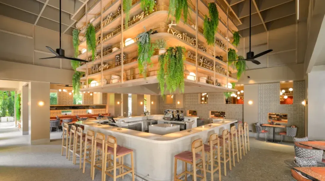 Centara Karon Phuket -Restaurant