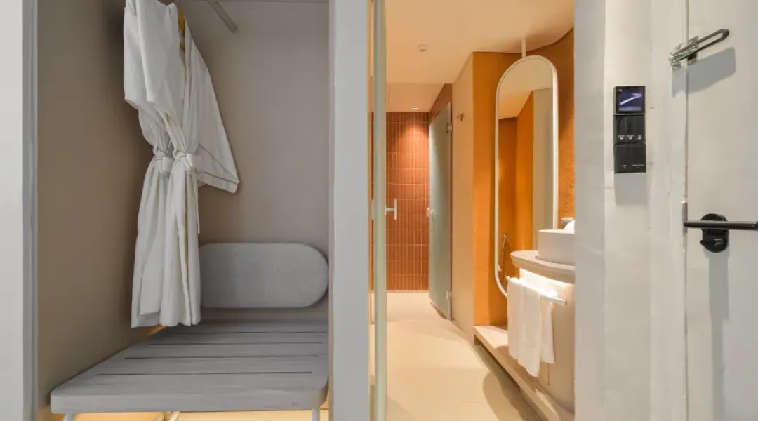 Centara Karon Resort - Deluxe City View - Bathroom