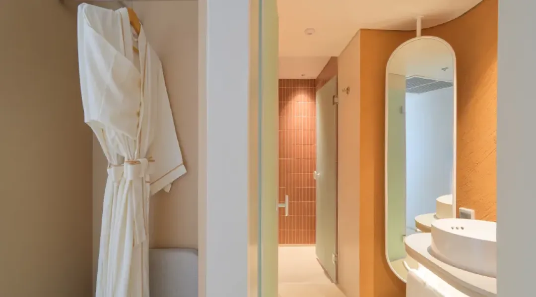 Centara Karon Resort - Deluxe Ocean View -Bathroom